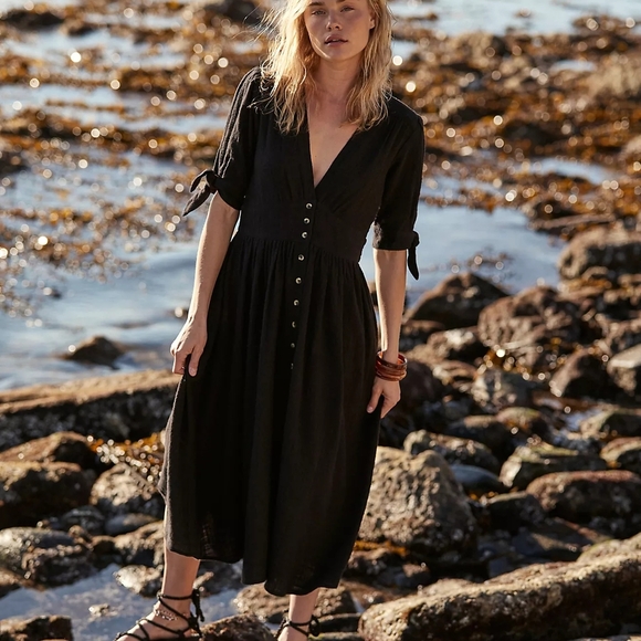 Free People Dresses & Skirts - Free People Love Of My Life Dress Women's Size Small Black Midi Tie Button